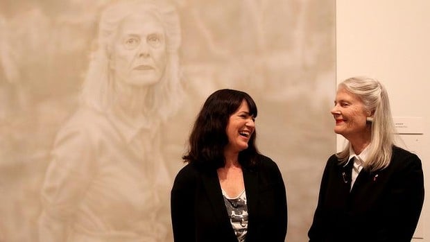 Winner of the 2014 Archibald Prize, Fiona Lowry with her subject, Penelope Seidler. PHOTO: Malcolm Turnbull, Instagram